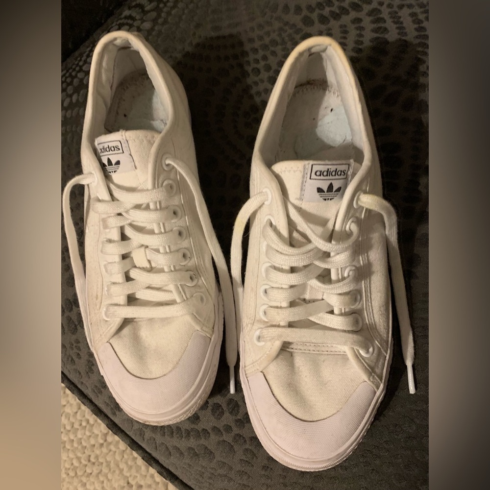 Adidas Mens Nizza, Size 10, Good Condition